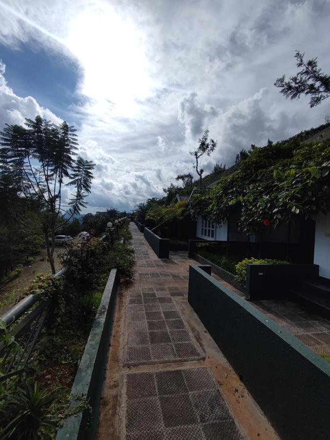 Munnar Tea Hills Resort - Mthr Exterior foto