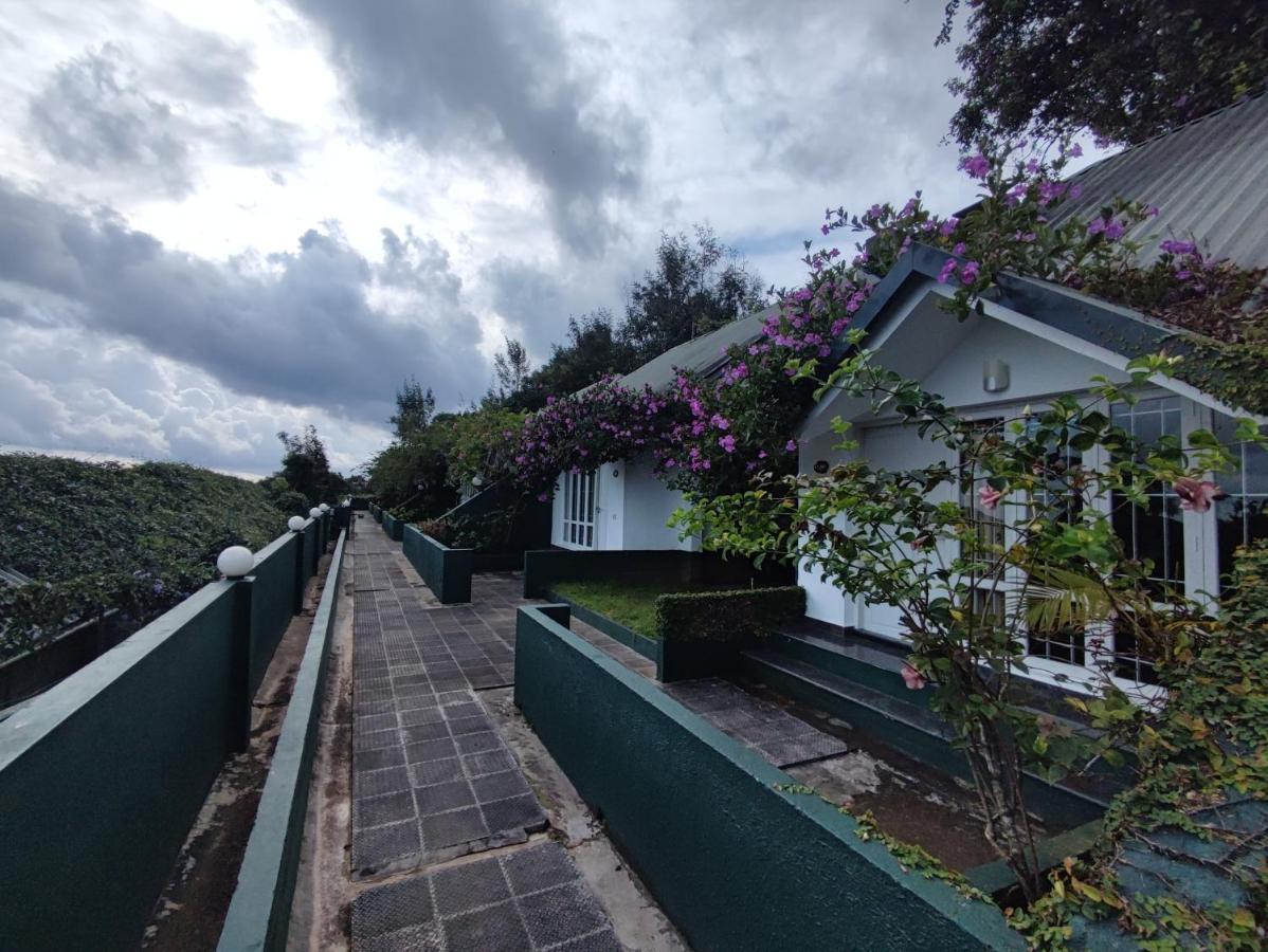 Munnar Tea Hills Resort - Mthr Exterior foto