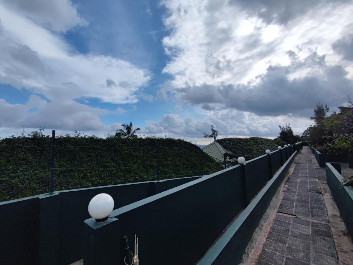 Munnar Tea Hills Resort - Mthr Exterior foto