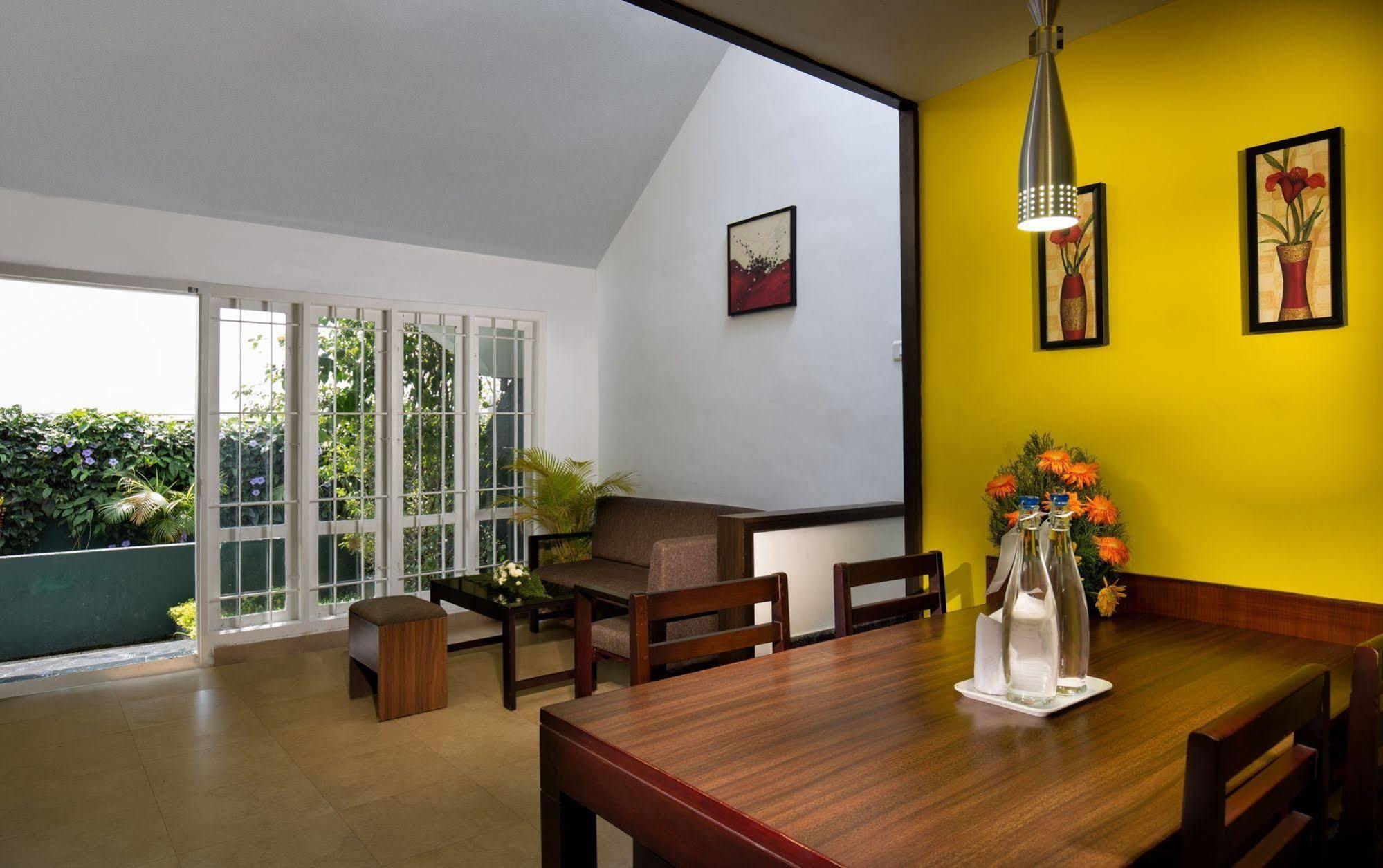 Munnar Tea Hills Resort - Mthr Exterior foto